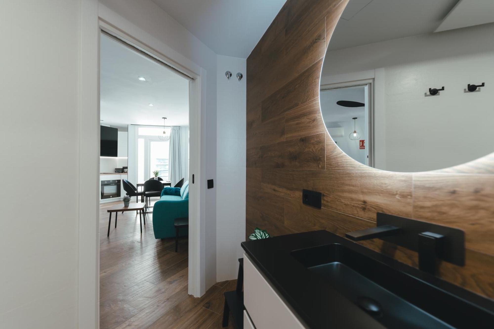 Macarena Suites Caces Kültér fotó