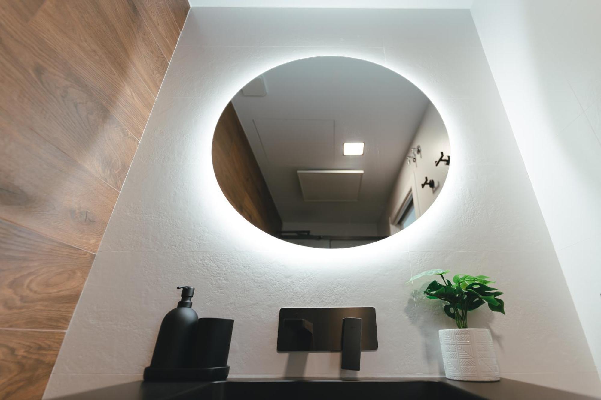 Macarena Suites Caces Kültér fotó